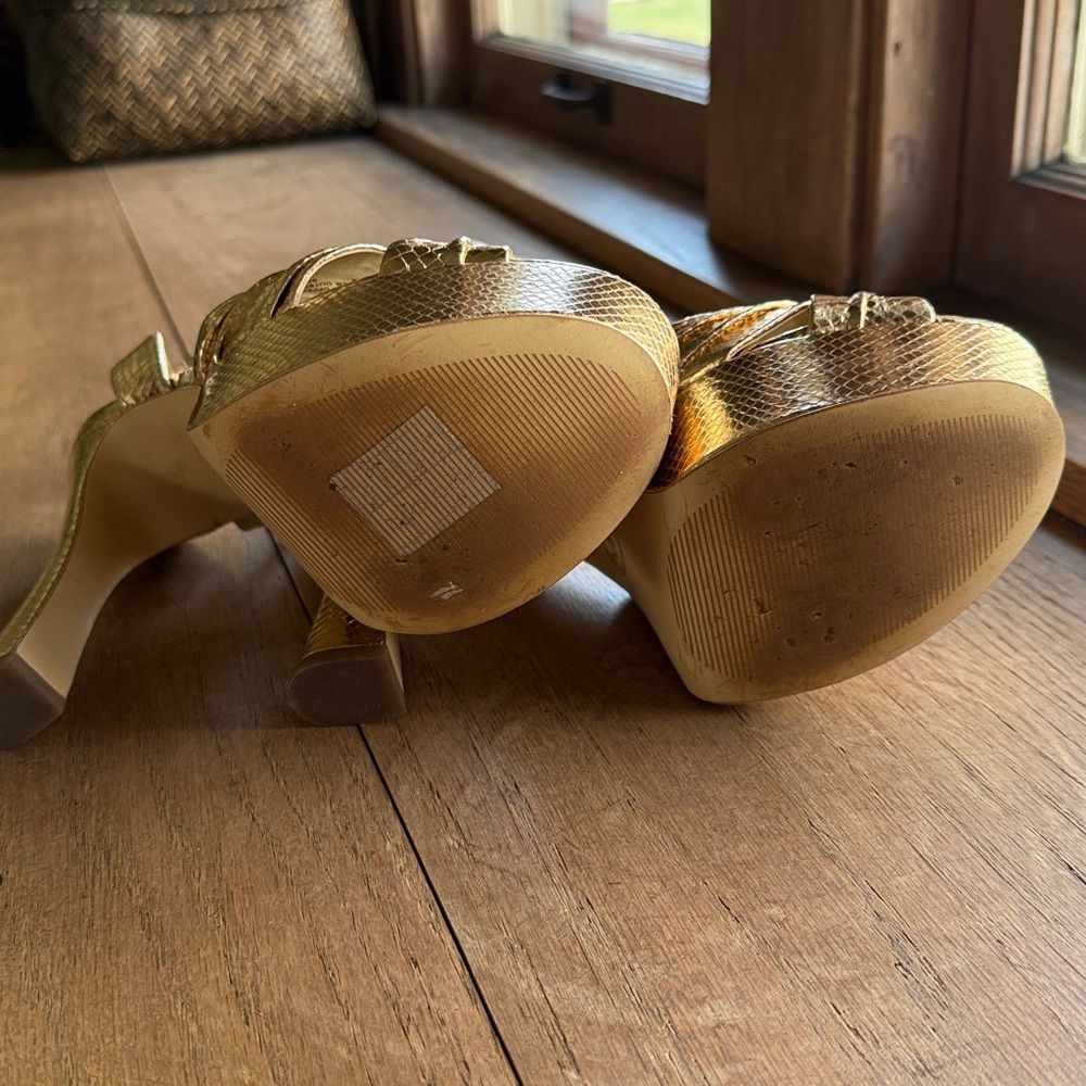 Michael Kors Size 7 1/2. Gold Platform High Heel Sandals with Ankle Strap - Picture 5 of 8